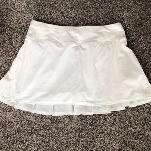 Lululemon tennis skirt size 4